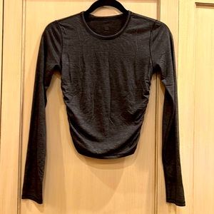 Lululemon gray ruched top 🌟